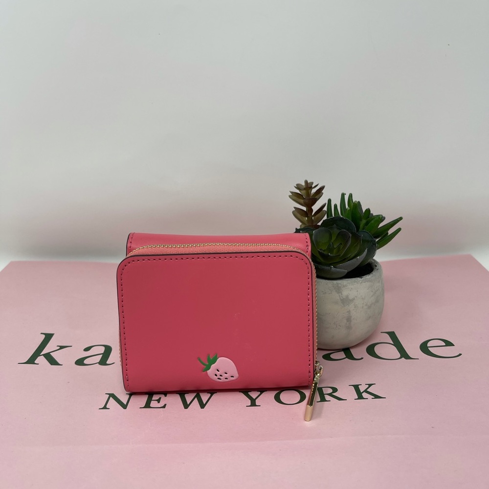 Kate spade picnic in the park SM trifold wallet - Picture 5 of 9
